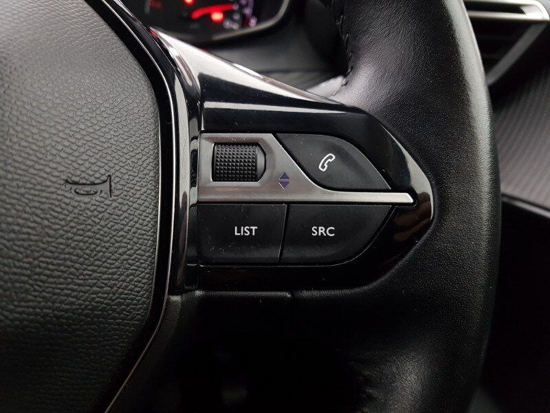 Used Peugeot 208 2020 for sale - 76301953: Photo 15