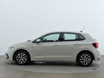 Used Volkswagen Polo 2024 for sale - 78841784: Photo