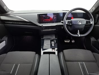 Used Vauxhall Astra 2024 for sale - 78735216: Photo