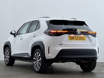 Used Toyota Yaris Cross 2023 for sale - 77610873: Photo