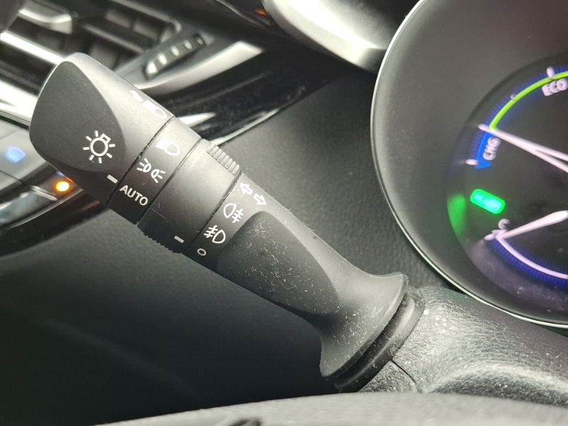 Used Toyota C-HR 2023 for sale - 77596152: Photo 15