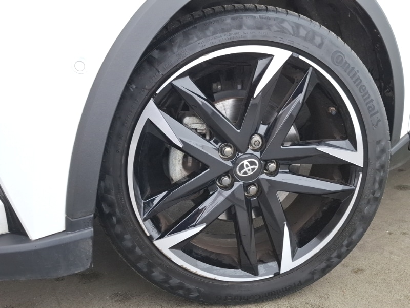 Used Toyota C-HR 2023 for sale - 77596152: Photo 9