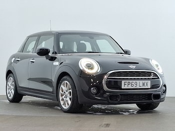 Used MINI Hatch 2019 for sale - 78654254: Photo