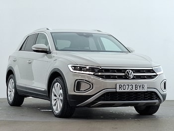 Used Volkswagen T-Roc 2023 for sale - 78224919: Photo