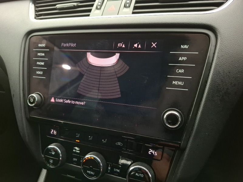 Used Skoda Octavia 2018 for sale - 78169493: Photo 11