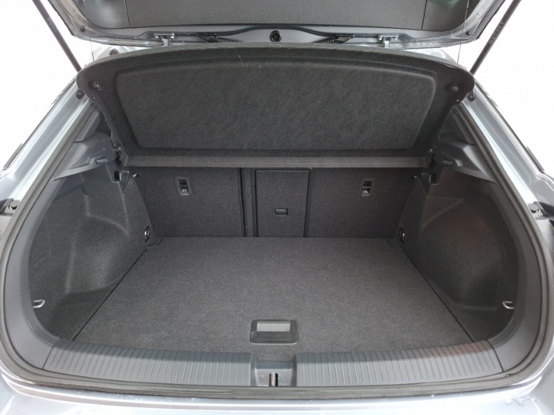 Used Volkswagen T-Roc 2025 for sale - 77265047: Photo 8