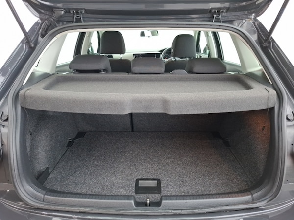 Used Volkswagen Polo 2019 for sale - 76188287: Photo 8