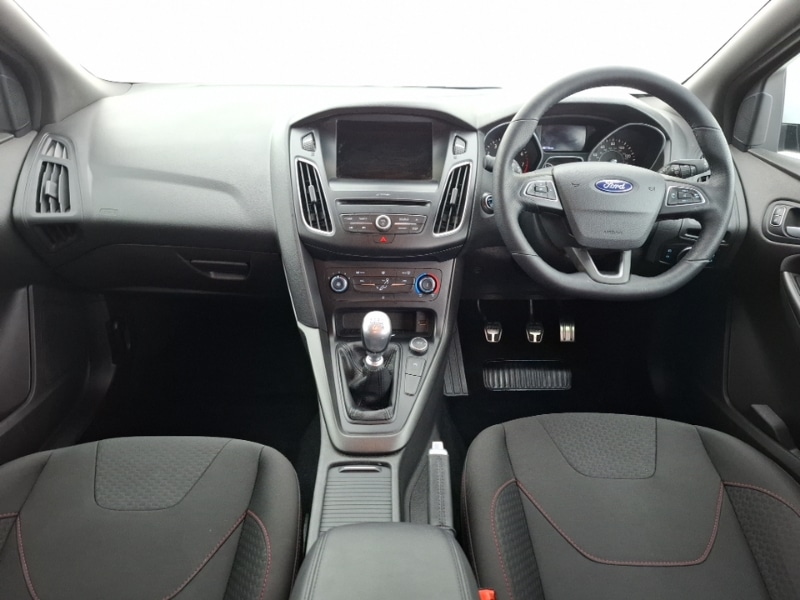 Used Ford Focus 2016 for sale - 77208908: Photo 2