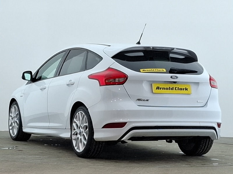 Used Ford Focus 2016 for sale - 77208908: Photo 3