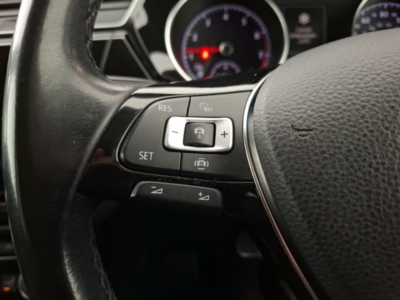 Used Volkswagen Touran 2020 for sale - 77147041: Photo 15