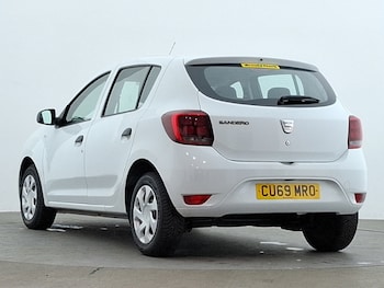 Used Dacia Sandero 2019 for sale - 78932961: Photo