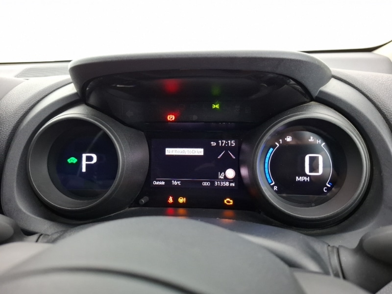 Used Toyota Yaris 2022 for sale - 76560268: Photo 10