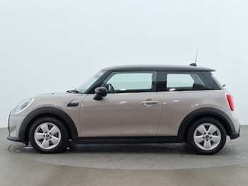 Used MINI Hatch 2021 for sale - 79581204: Photo