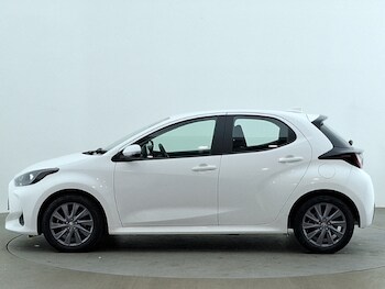 Used Toyota Yaris 2023 for sale - 78439968: Photo