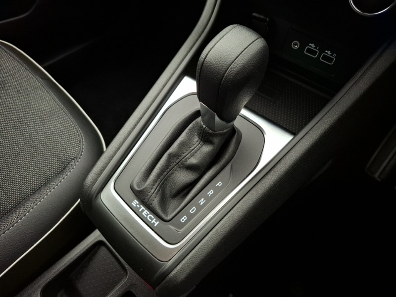 Used Renault Captur 2023 for sale - 76343429: Photo 13