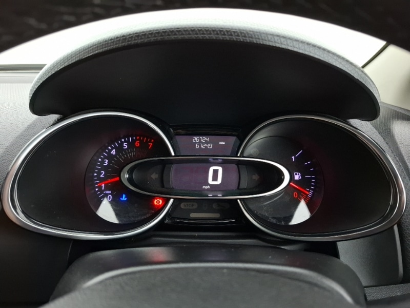 Used Renault Clio 2019 for sale - 77885727: Photo 10