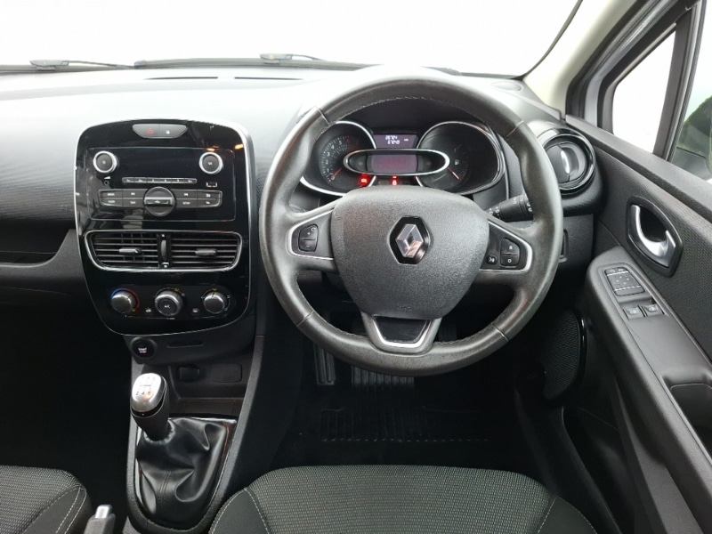 Used Renault Clio 2019 for sale - 77885727: Photo 7