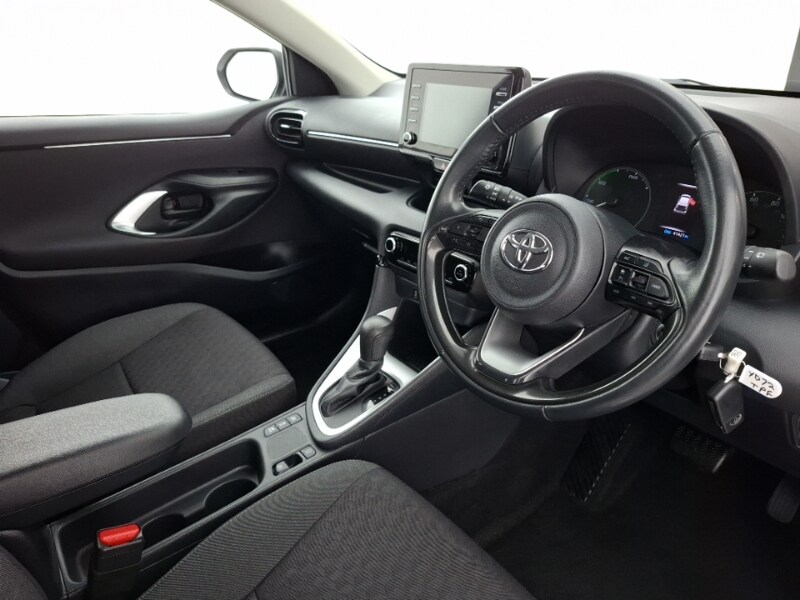 Used Toyota Yaris 2022 for sale - 77975100: Photo 12