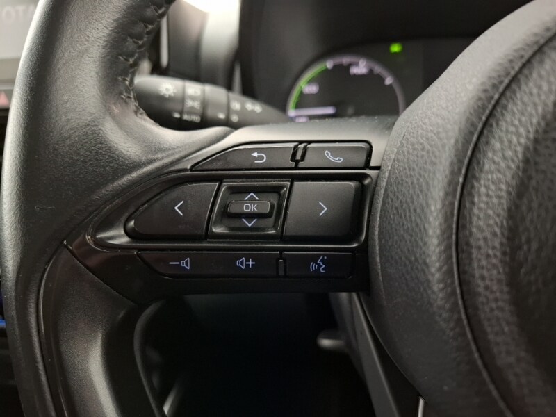 Used Toyota Yaris 2022 for sale - 77975100: Photo 14