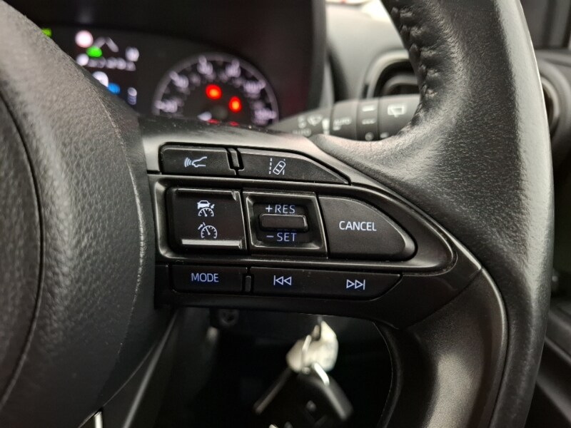 Used Toyota Yaris 2022 for sale - 77975100: Photo 15