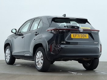 Used Toyota Yaris Cross 2022 for sale - 79549814: Photo