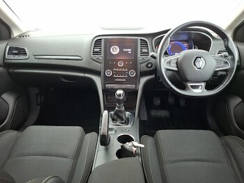 Used Renault Megane 2020 for sale - 77028446: Photo