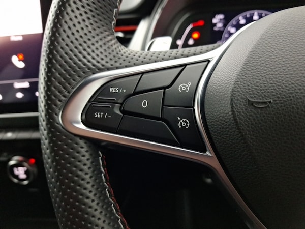 Used Renault Captur 2021 for sale - 75732067: Photo 14