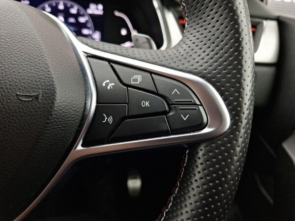 Used Renault Captur 2021 for sale - 75732067: Photo 15