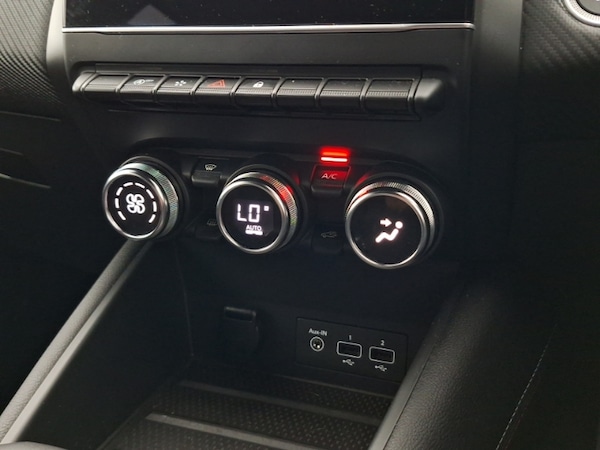 Used Renault Captur 2021 for sale - 75732067: Photo 16