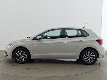 Used Volkswagen Polo 2023 for sale - 75629259: Photo