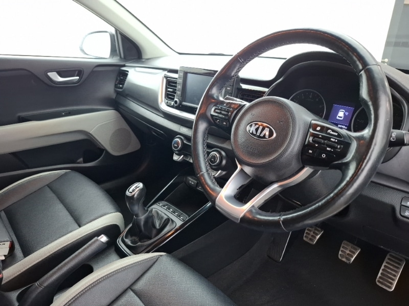 Used Kia Stonic 2018 for sale - 76478440: Photo 12