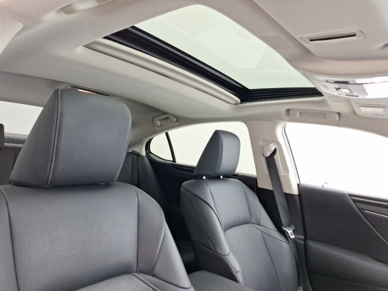 Used Lexus ES 2022 for sale - 76691911: Photo 19