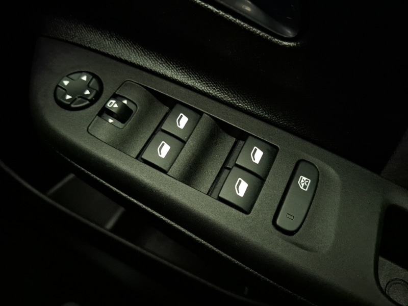 Used Vauxhall Corsa 2025 for sale - 76221208: Photo 18