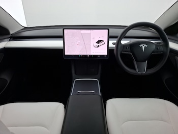Used Tesla Model 3 2021 for sale - 76225911: Photo 2