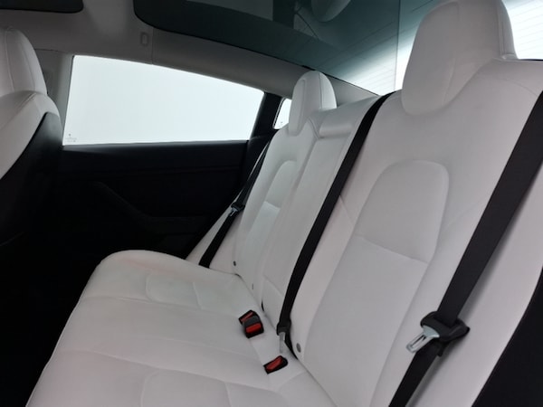 Used Tesla Model 3 2021 for sale - 76225911: Photo 6