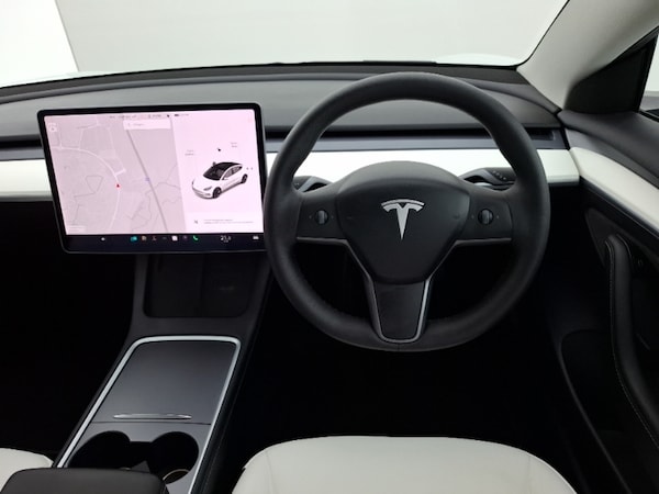 Used Tesla Model 3 2021 for sale - 76225911: Photo 7