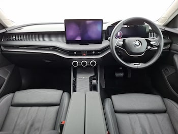 Used Skoda Superb 2024 for sale - 78046399: Photo