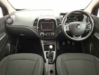 Used Renault Captur 2020 for sale - 79339337: Photo