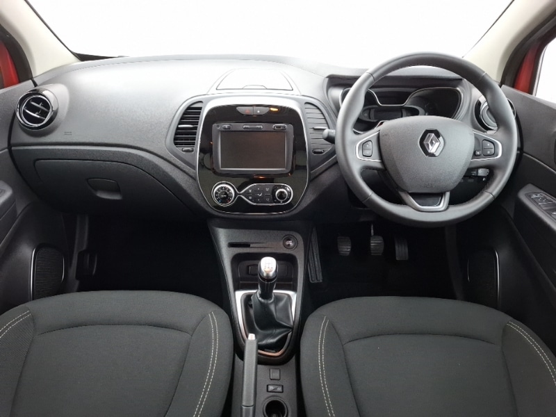 Used Renault Captur 2019 for sale - 77815804: Photo 2