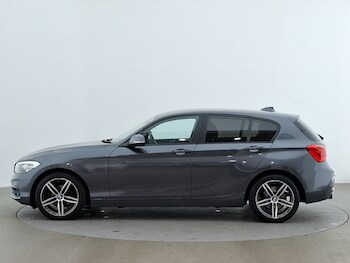 Used BMW 1 Series 2019 for sale - 78346802: Photo