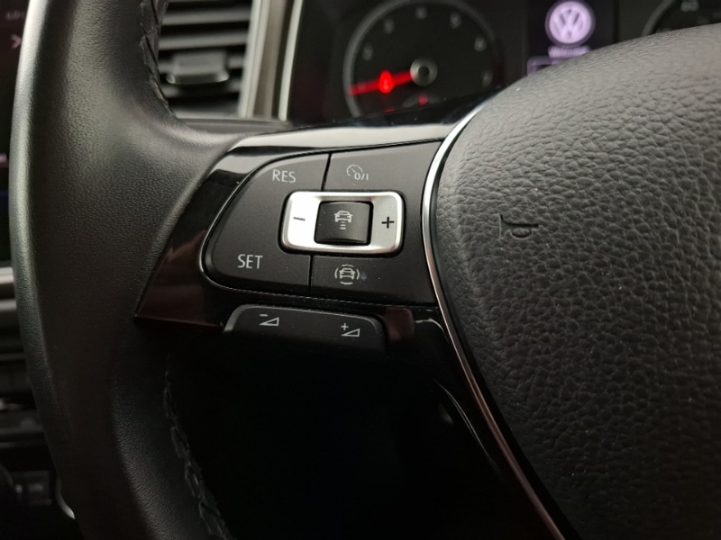 Used Volkswagen T-Roc 2018 for sale - 77881621: Photo 14