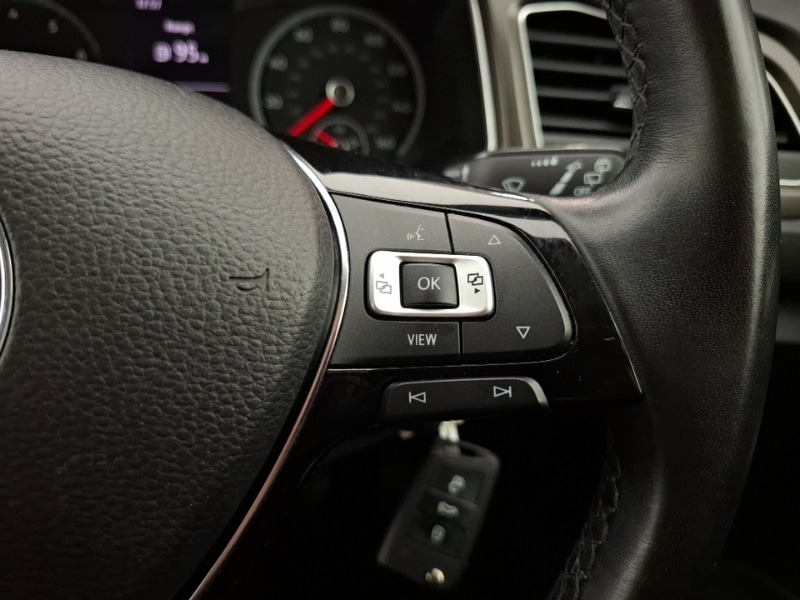 Used Volkswagen T-Roc 2018 for sale - 77881621: Photo 15