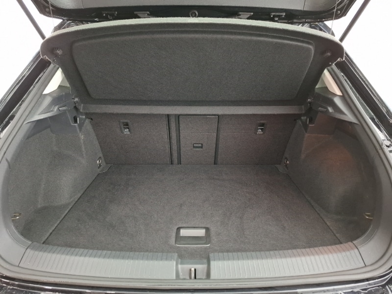 Used Volkswagen T-Roc 2018 for sale - 77881621: Photo 8