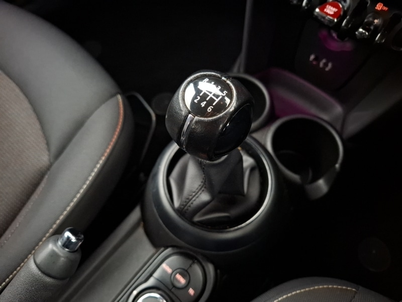 Used MINI Convertible 2017 for sale - 77453867: Photo 13