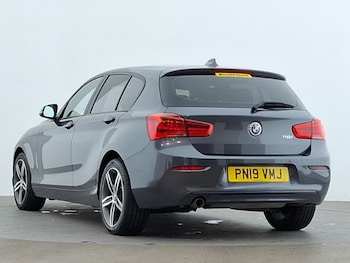 Used BMW 1 Series 2019 for sale - 78230101: Photo