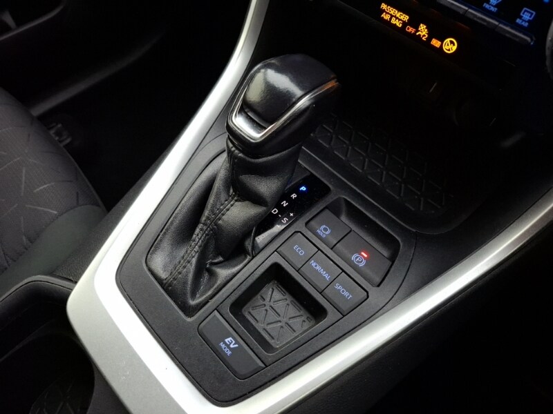 Used Toyota RAV4 2020 for sale - 76465430: Photo 13