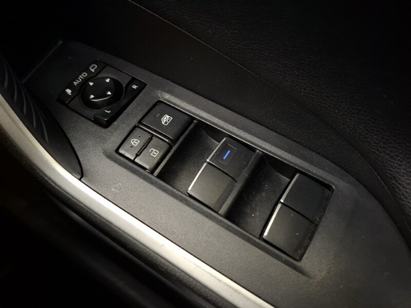 Used Toyota RAV4 2020 for sale - 76465430: Photo 19