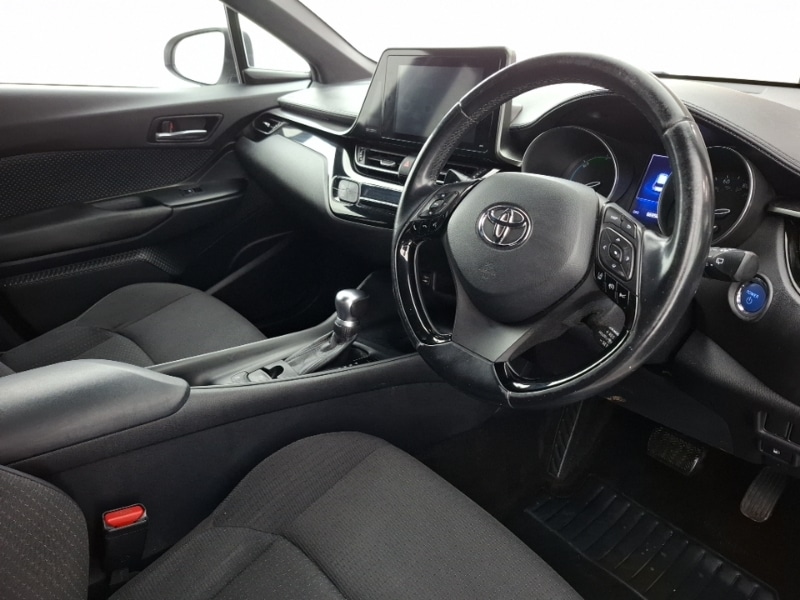Used Toyota C-HR 2017 for sale - 78146736: Photo 12