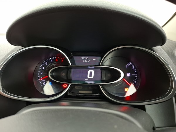 Used Renault Clio 2018 for sale - 76289234: Photo 10