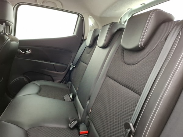 Used Renault Clio 2018 for sale - 76289234: Photo 6